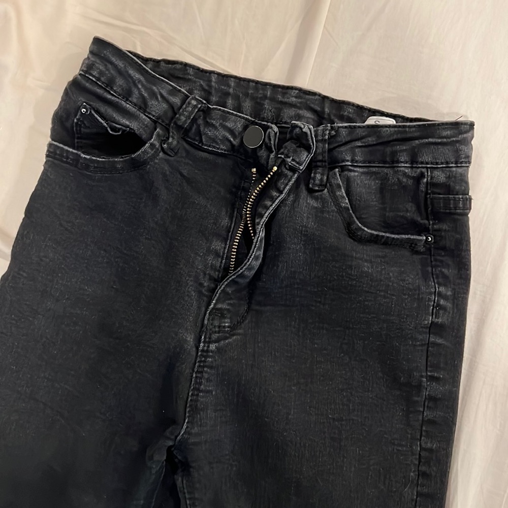 Black Distressed Jeans